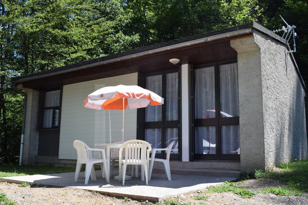Vvf Cantal Champs-Sur-Tarentaine Exterior photo